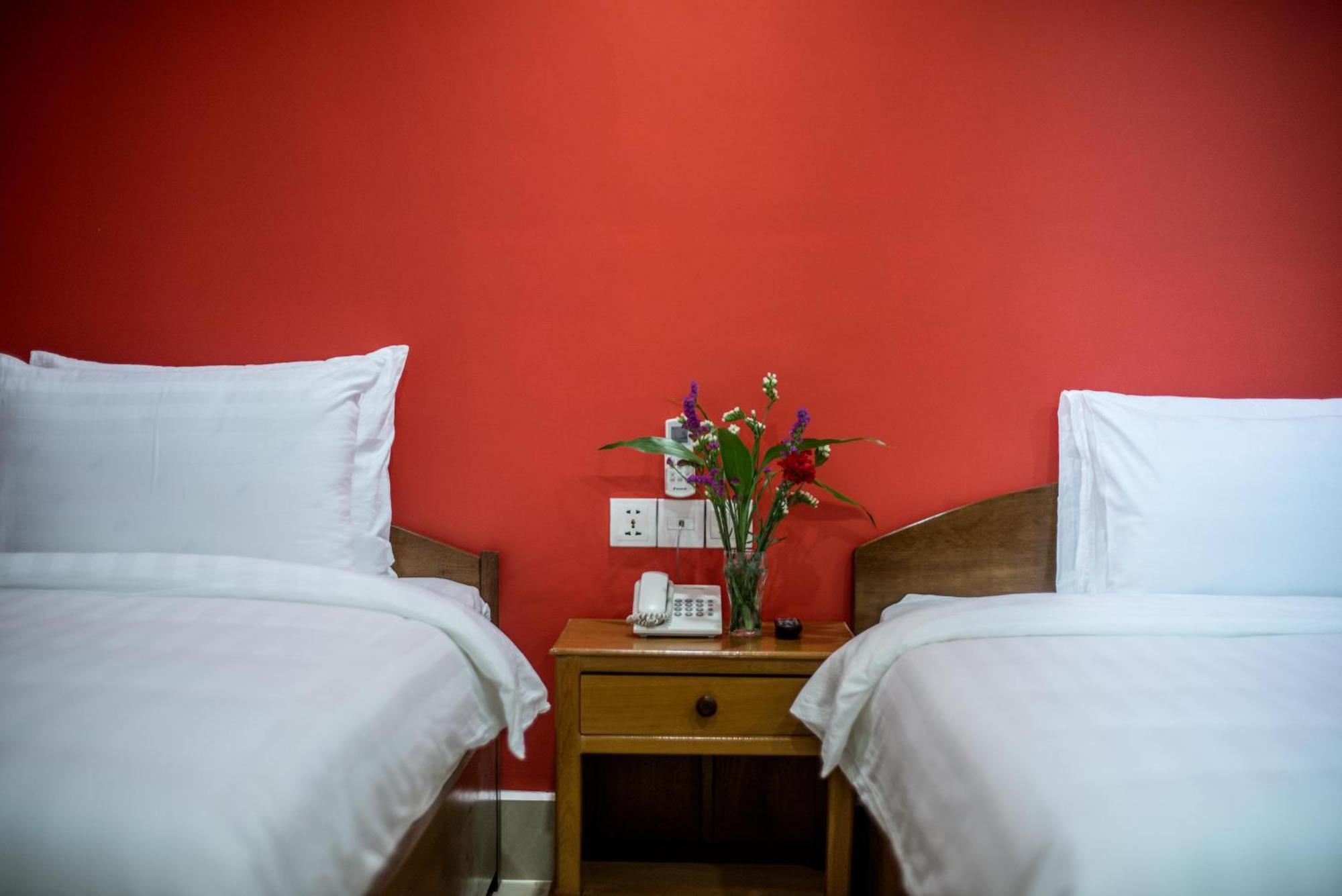 Golden Citadel Hotel Siem Reap Oda fotoğraf