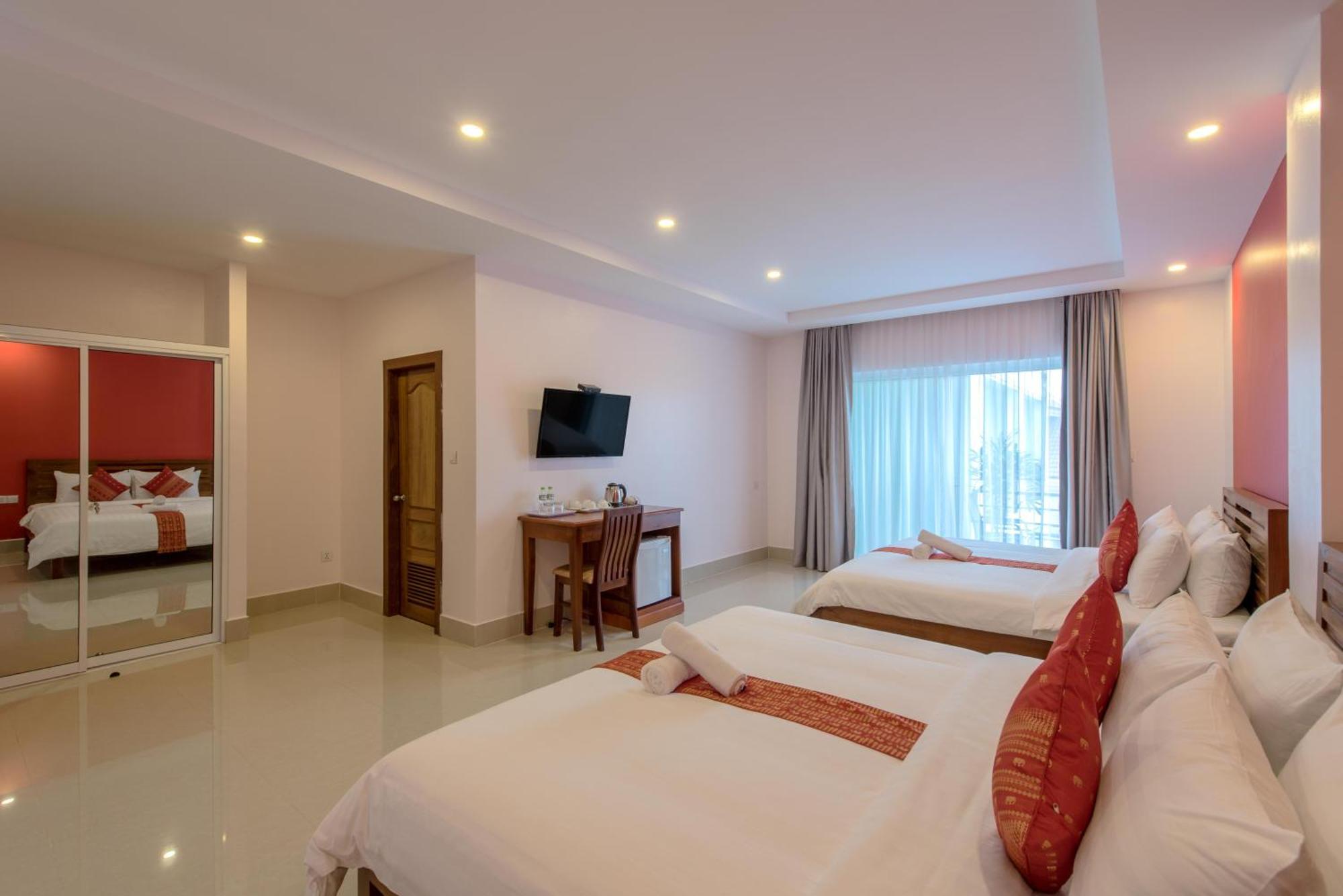 Golden Citadel Hotel Siem Reap Dış mekan fotoğraf